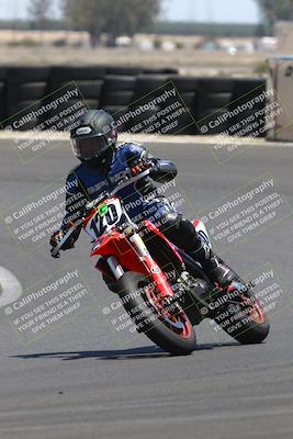 media/Jul-19-2025-TrackDaz (Sat) [[ff1509a44a]]/C Group/140pm (Turn 6)/
